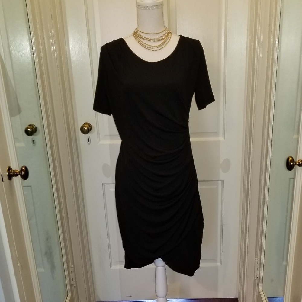H&M Black Dress with Ruching and Lining EUC
